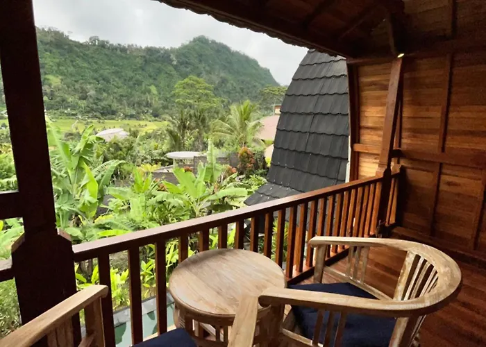 Lodge Lumbung Kembar